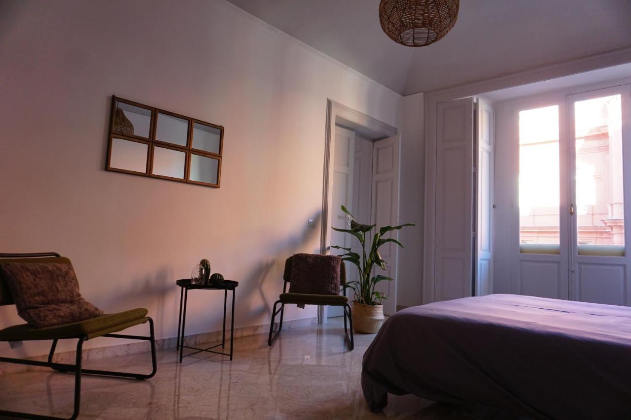 Rossopetruzzelli Apartment Bari Exterior foto