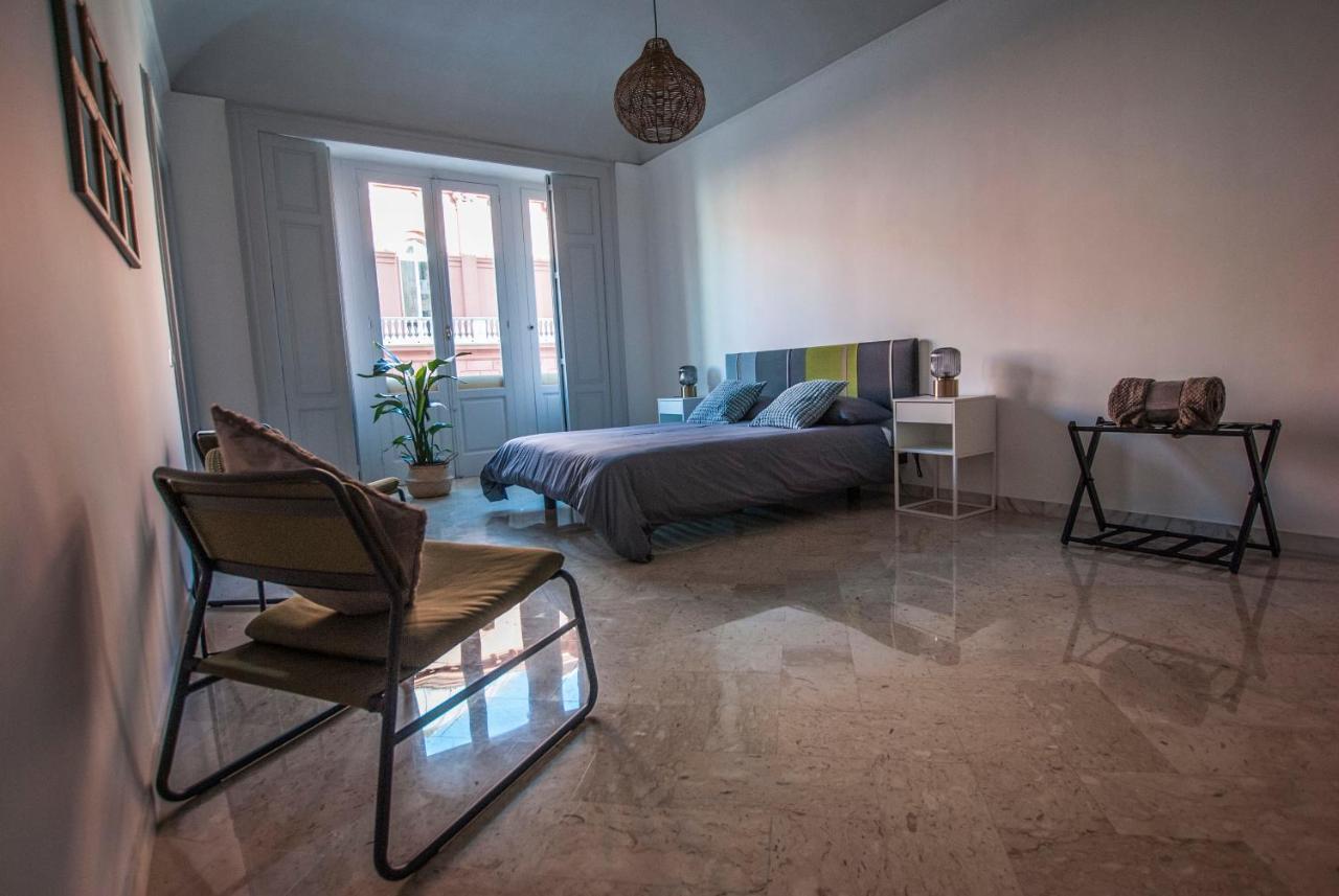 Rossopetruzzelli Apartment Bari Exterior foto
